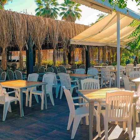 فندق Dream World & 5*