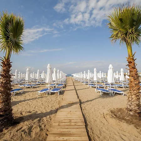 Dream World & فندق سيدي