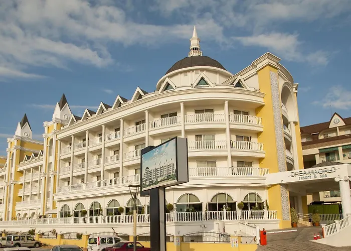 Dream World & 5* Side