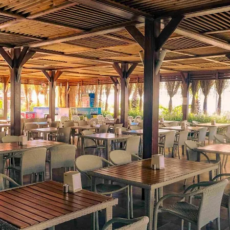 Dream World & 5* Сіде