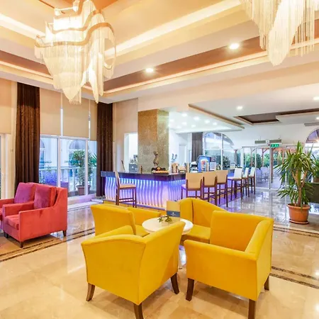 Dream World & Hotel 5*