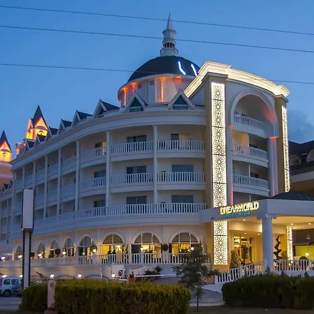 Ośrodek wypoczynkowy Dream World & 5*
