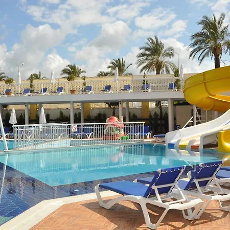 Dream World & Готель