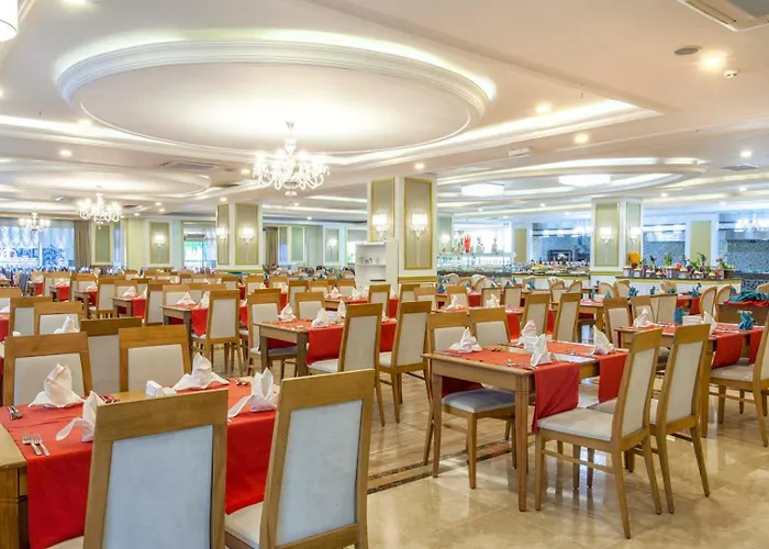 Dream World & Hotel 5*