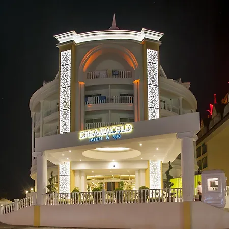 Готель Dream World &