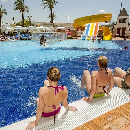 Otel Dream World & 5*